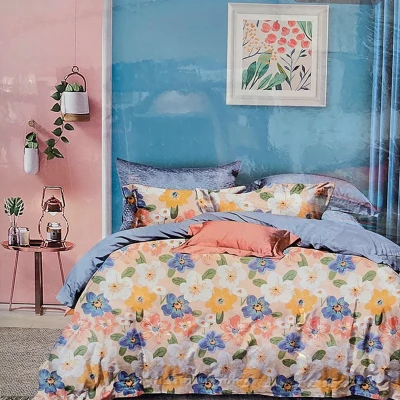 Multicolor Blossom Double Bedsheet with 2Pcs Pillow Covers